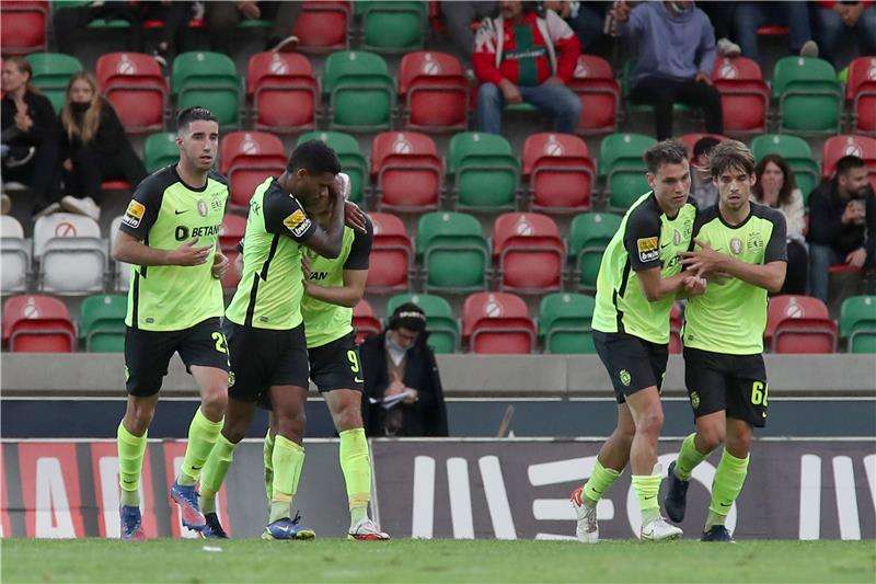 لاعبو سبورتنج لشبونة