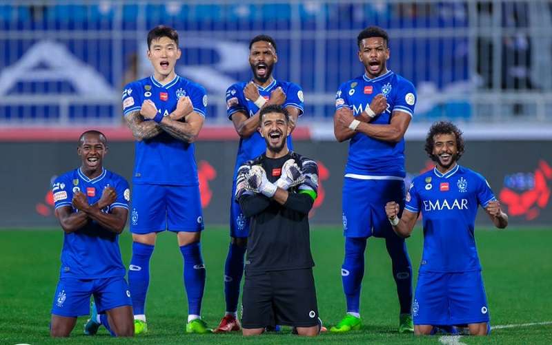 لاعبو الهلال