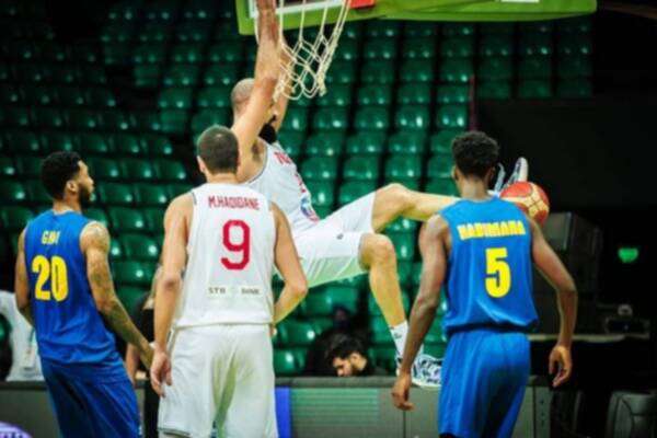 من مباراة تونس ورواندا