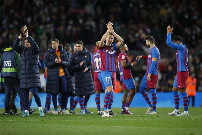 لاعبو برشلونة