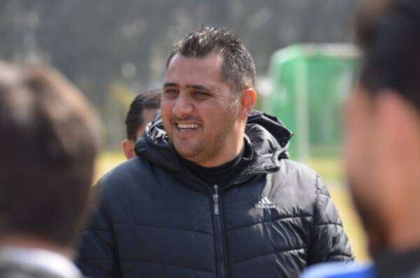 أحمد عزام مدرب الفتوة