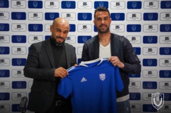 من تقديم مكي