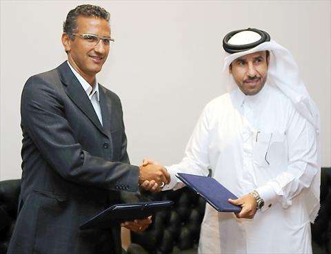 شاموسكا بعد توقيع العقد