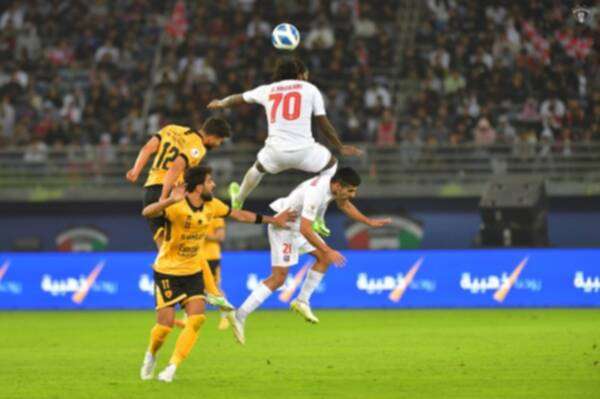 من مباراة سابقة القادسية والكويت
