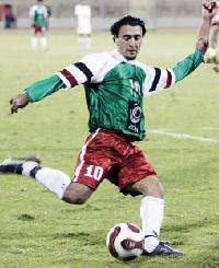 عيسى السباح