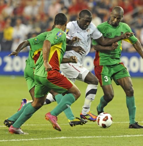 2011-06-152011-06-15t033316z_01_kac16_rtridsp_3_soccer-concacaf_reuters