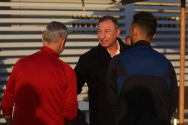 الخطيب ولاعبو الاهلي