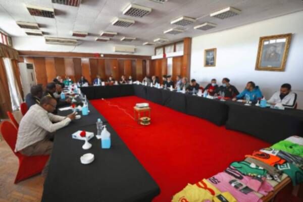 من الاجتماع الفني