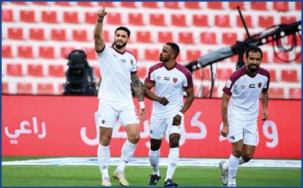 لاعبو الوحدة