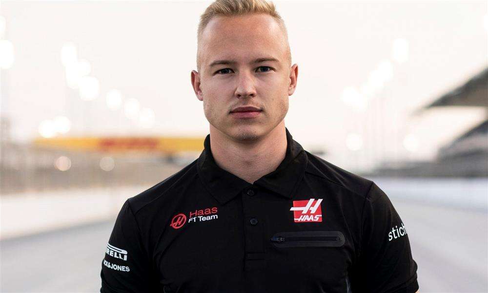 نيكيتا مازيبين 