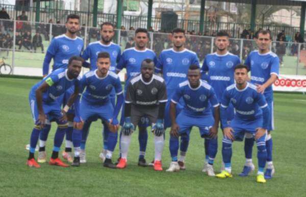 لاعبو الشاطئ