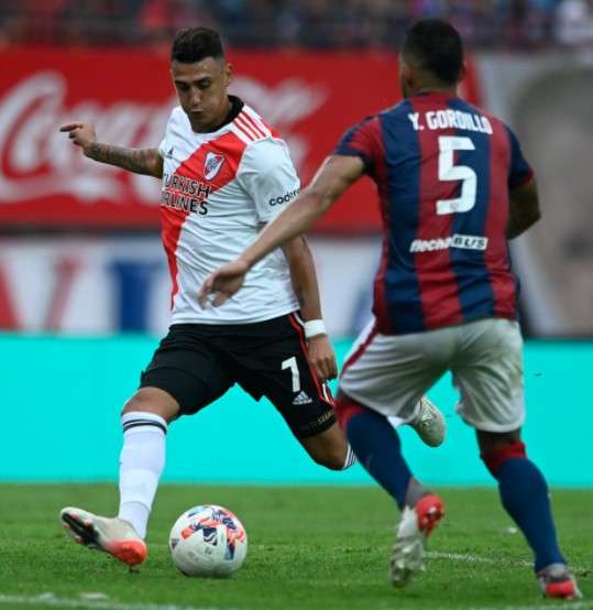 ريفر بليت وسان لورينزو