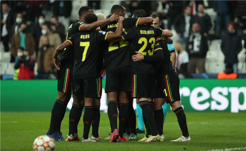 لاعبو أياكس