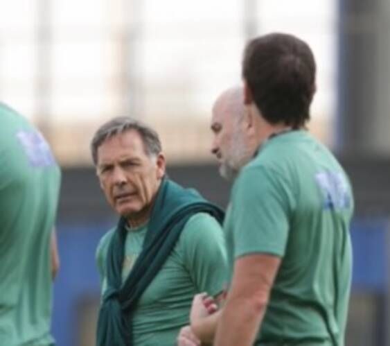 141b813e-d70b-47d1-be74-472153d40d35