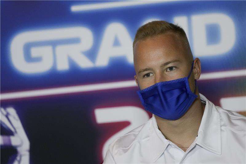 نيكيتا مازبين