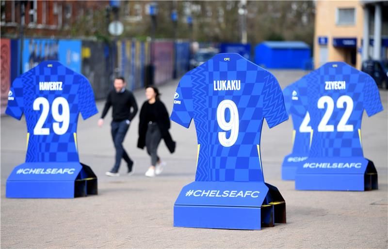 المحيط الخارجي لملعب ستامفورد بريدج