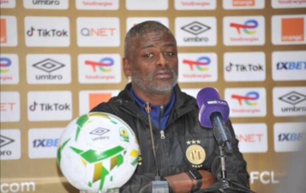 راضي الجعايدي خلال المؤتمر الصحفي 