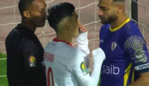 بن شرقي وأبو جبل قبل ركلة جزاء الوداد