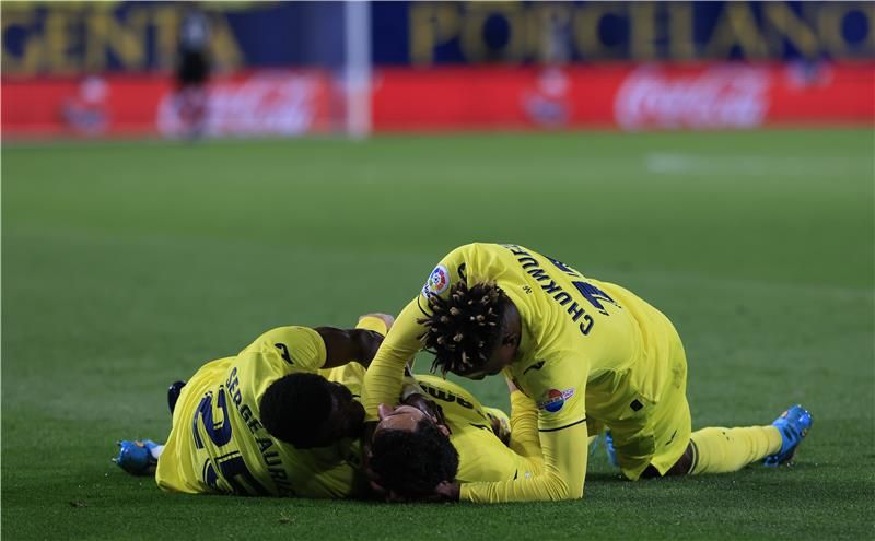 فرحة لاعبي فياريال 