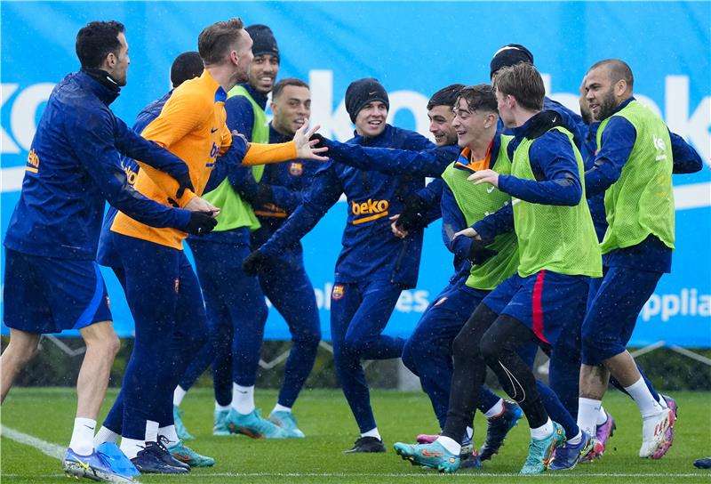 لاعبو برشلونة