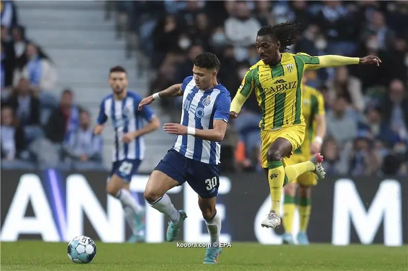 ?i=epa%2fsoccer%2f2022-03%2f2022-03-13%2f2022-03-13-09822381_epa