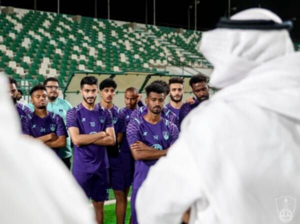 لاعبو الأهلي 