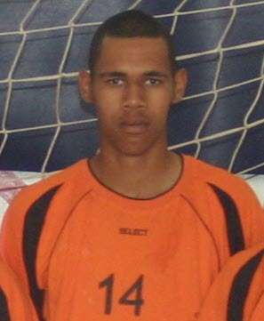  الجزائري عبدالرؤوف جلابي 