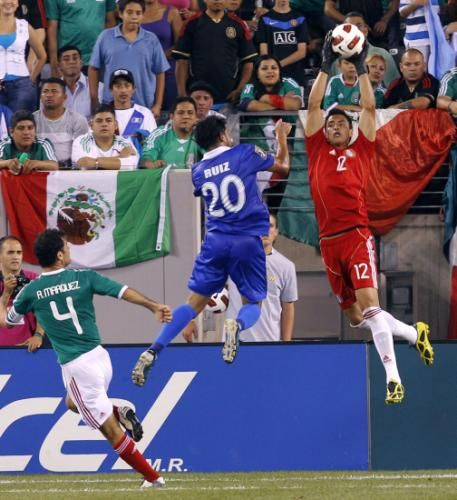 2011-06-192011-06-19t011839z_01_erd114_rtridsp_3_soccer_reuters