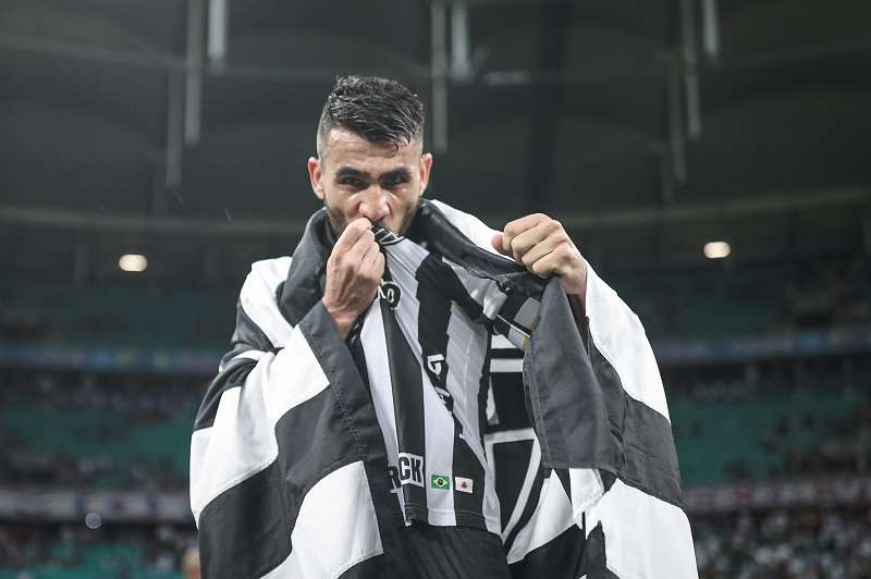 ألونسو (المصدر: أتلتيكو مينيرو)