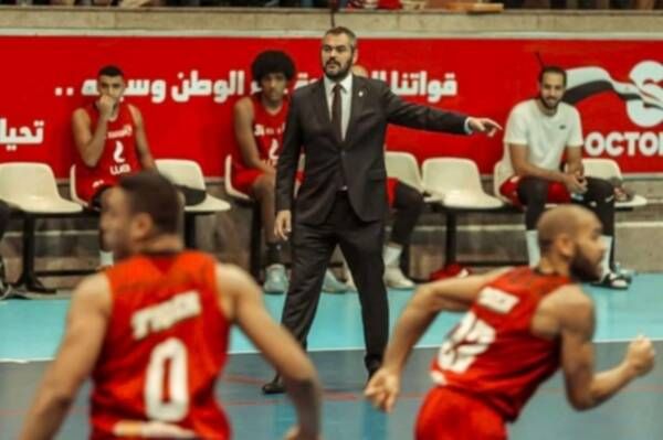 الإسباني أوجستي بوش