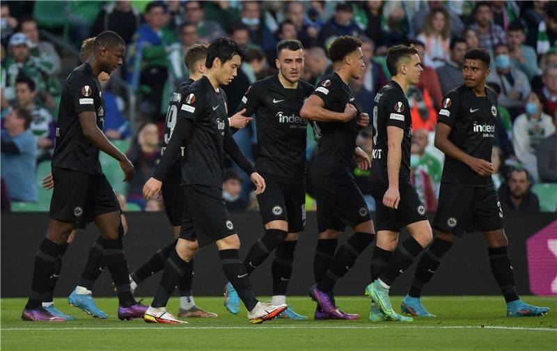 لاعبو آينتراخت فرانكفورت 