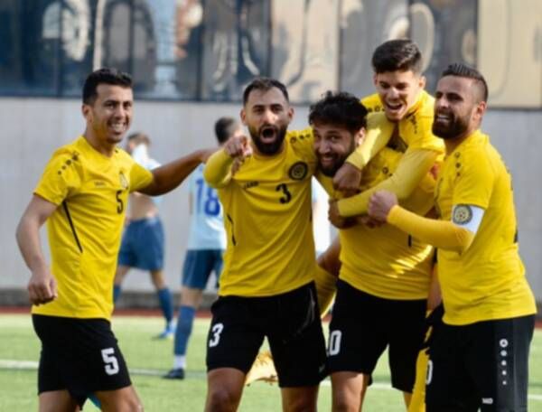 من اللقاء 