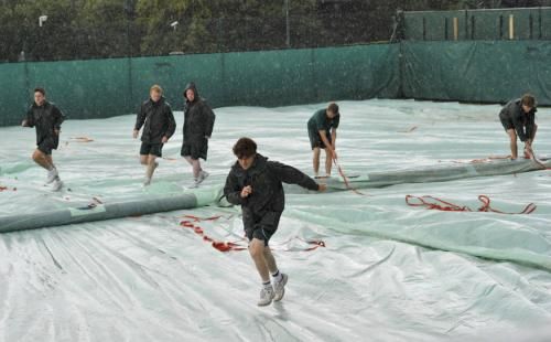 2011-06-192011-06-19t124933z_01_wim016_rtridsp_3_tennis-wimbledon_reuters