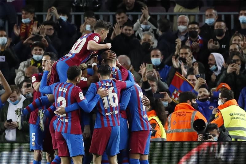 لاعبو برشلونة