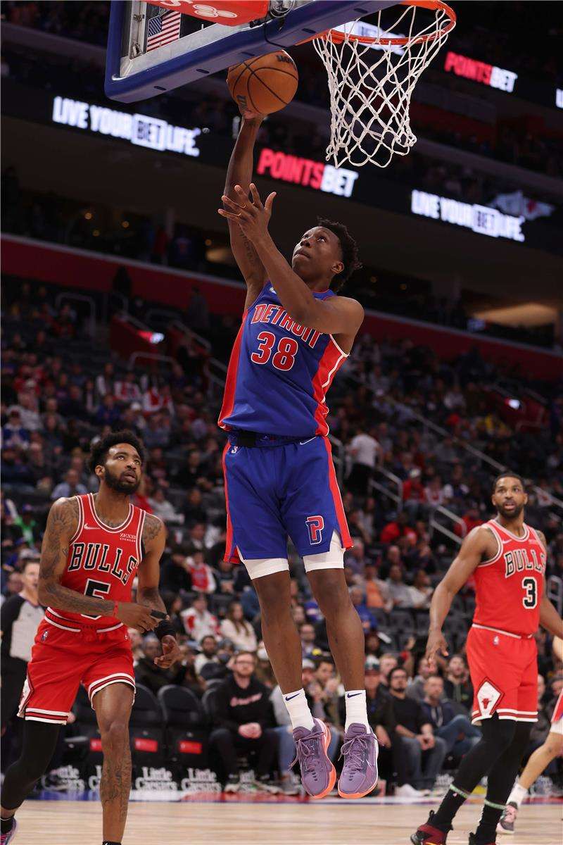 ديترويت بيستونز