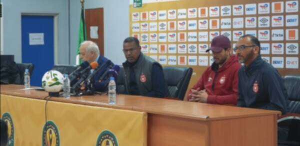 الأسعد الشابي في المؤتمر الصحفي