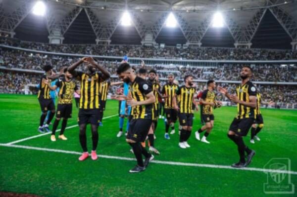 لاعبو الاتحاد