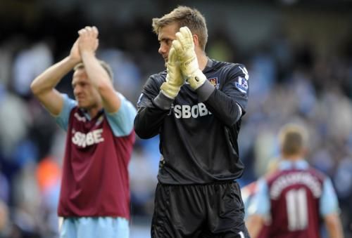 2011-05-012011-05-01t174825z_01_nvr13_rtridsp_3_soccer-england_reuters