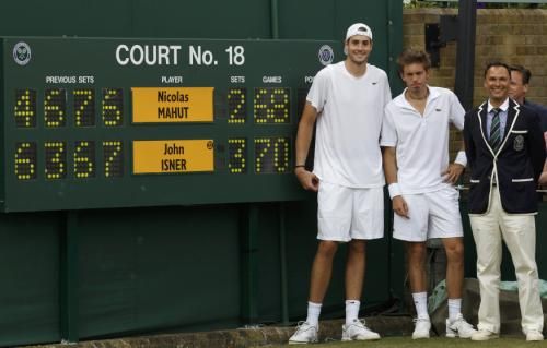 2010-06-24t161622z_01_wim135_rtridsp_3_tennis-wimbledon_reuters