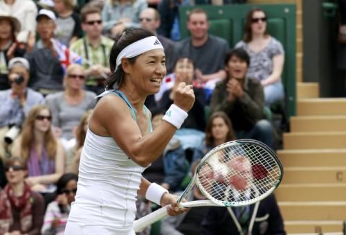 2011-06-202011-06-20t123114z_01_wim18_rtridsp_3_tennis-wimbledon_reuters