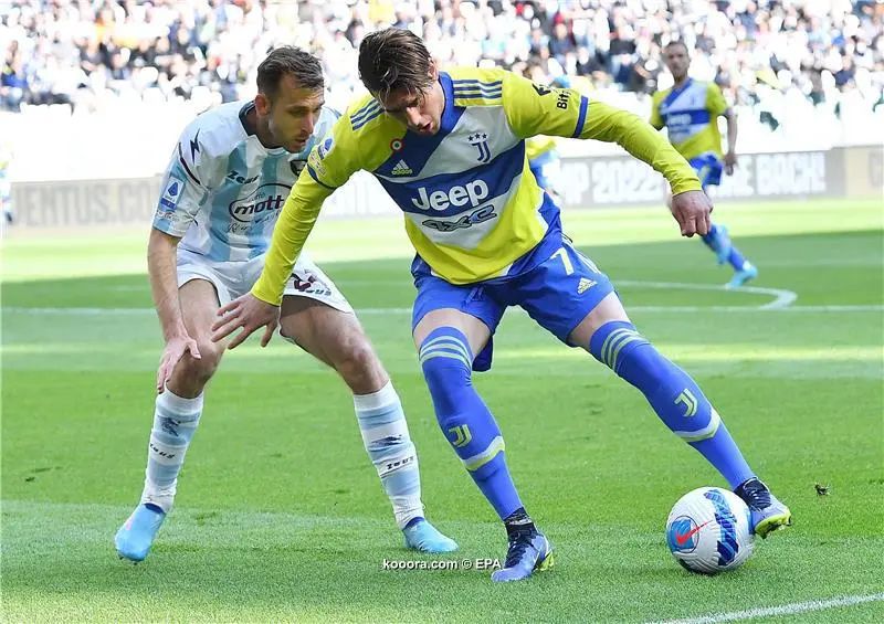 ?i=epa%2fsoccer%2f2022-03%2f2022-03-20%2f2022-03-20-09838297_epa