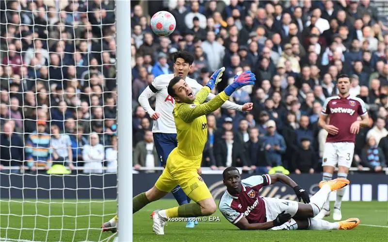 ?i=epa%2fsoccer%2f2022-03%2f2022-03-20%2f2022-03-20-09838687_epa