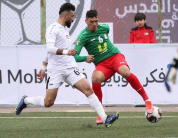 من اللقاء السابق بين الوحدات وشباب الخليل