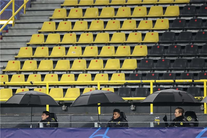 لاعبو دورتموند