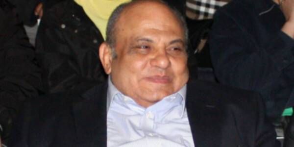 عاصم خليفة رئيس اتحاد الاسكواش