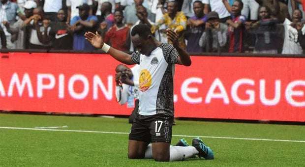 جاكسون موليكا