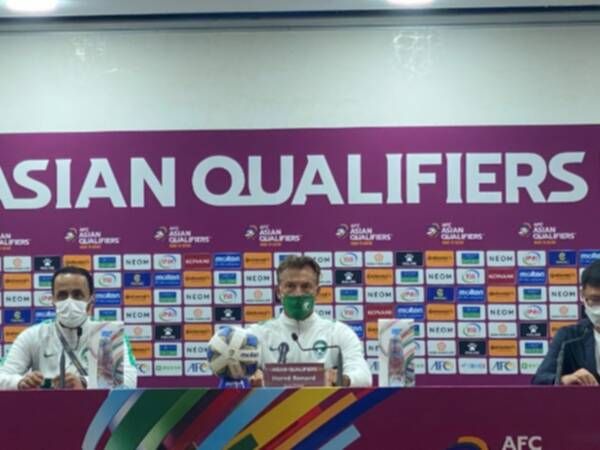 رينارد في المؤتمر الصحفي اليوم