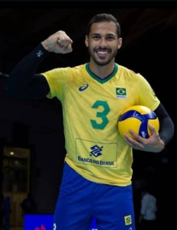 البرازيلي جواو رفاييل فيريرا