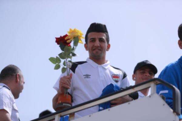 من وصول البعثة