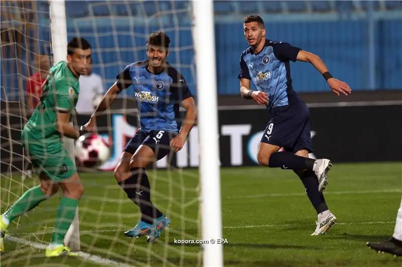 ?i=epa%2fsoccer%2f2022-02%2f2022-02-27%2f2022-02-27-09789881_epa